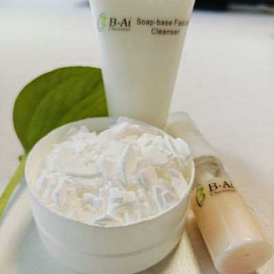 Peg-150 distearate CAS 9005-08-7 Modificateurs de la rhéologie Surfactant non ionique pour les cosmétiques
