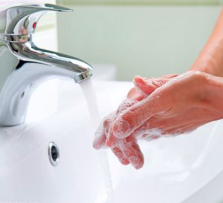 Lauryl Glucoside Surfactant non-onionique avec une bonne capacité de mousse, bonne solubilité et facile à utiliser pour le lavage des plats