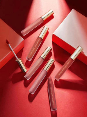 Graisse liquide/agent dispersant avec une excellente dispersibilité des pigments pour les cosmétiques de couleur