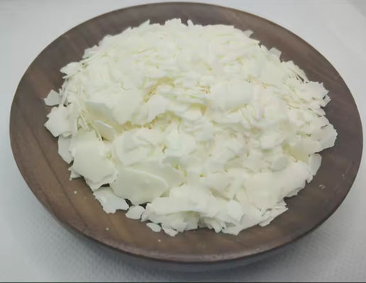 L'ingrédient de soin capillaire est le stearamopropyl diméthylamine bromure de benzalconium glutaraldéhyde