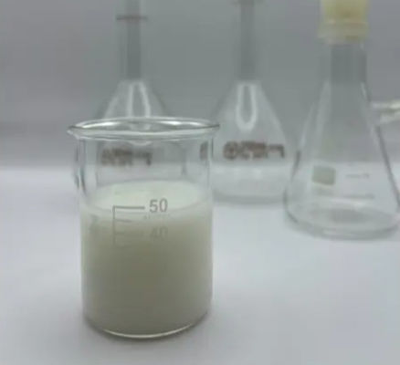 Polyacrylamide et C13-14 Isoparaffine et Laureth-7 Émulsifiants à froid Liquide soluble dans l'eau