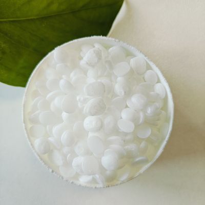Alcool cétarylique et glucoside cétarylique Solides granulaires blancs ou jaunâtres sans EO Émulsifiants naturels pour les lotions de soins de la peau