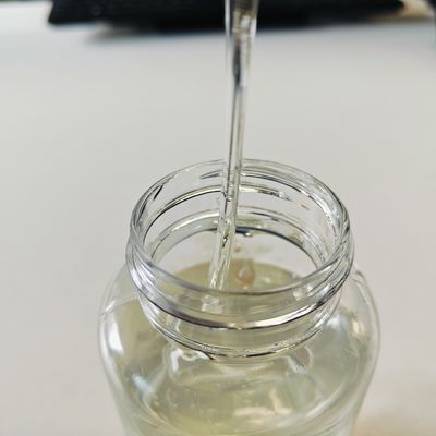 Polyquaternium-7 Conditionneurs cationiques Liquide PQ7 Jaune avec une excellente capacité de conditionnement pour les soins capillaires