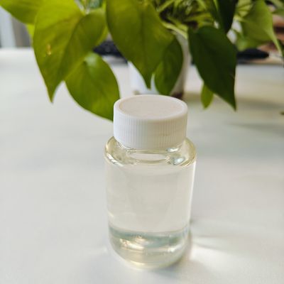 Nettoyage en profondeur PEG-6 Caprylique / Capric Démaquillant émulsifiant avec 24 mois de durée de conservation
