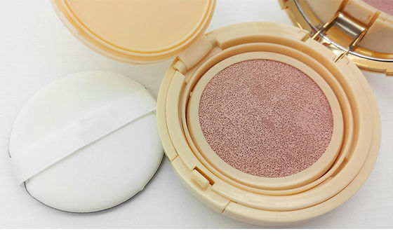 Éthylhexylmétoxycinnamate CAS 5466-77-3 Liquide absorbant la lumière UV adapté aux produits résistants à l'eau