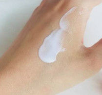 PEG-30 Dipolyhydroxystearate CAS 827596-80-5 Émulsifiant W/O Matière première cosmétique