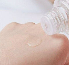 CAS 133738-23-5 Le PEG-10 isostearate a une bonne capacité à éliminer le maquillage utilisé dans les huiles de nettoyage