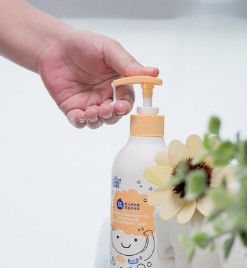 Cas 565429-75-6 Laureth-7 Citrate Agence hydratante anionique pour le gel de nettoyage facial quotidien léger