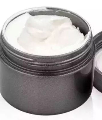 CAS 25086-89-9 Les copolymères VP/VA formant des films cosmétiques ont une bonne compatibilité avec de nombreux modificateurs